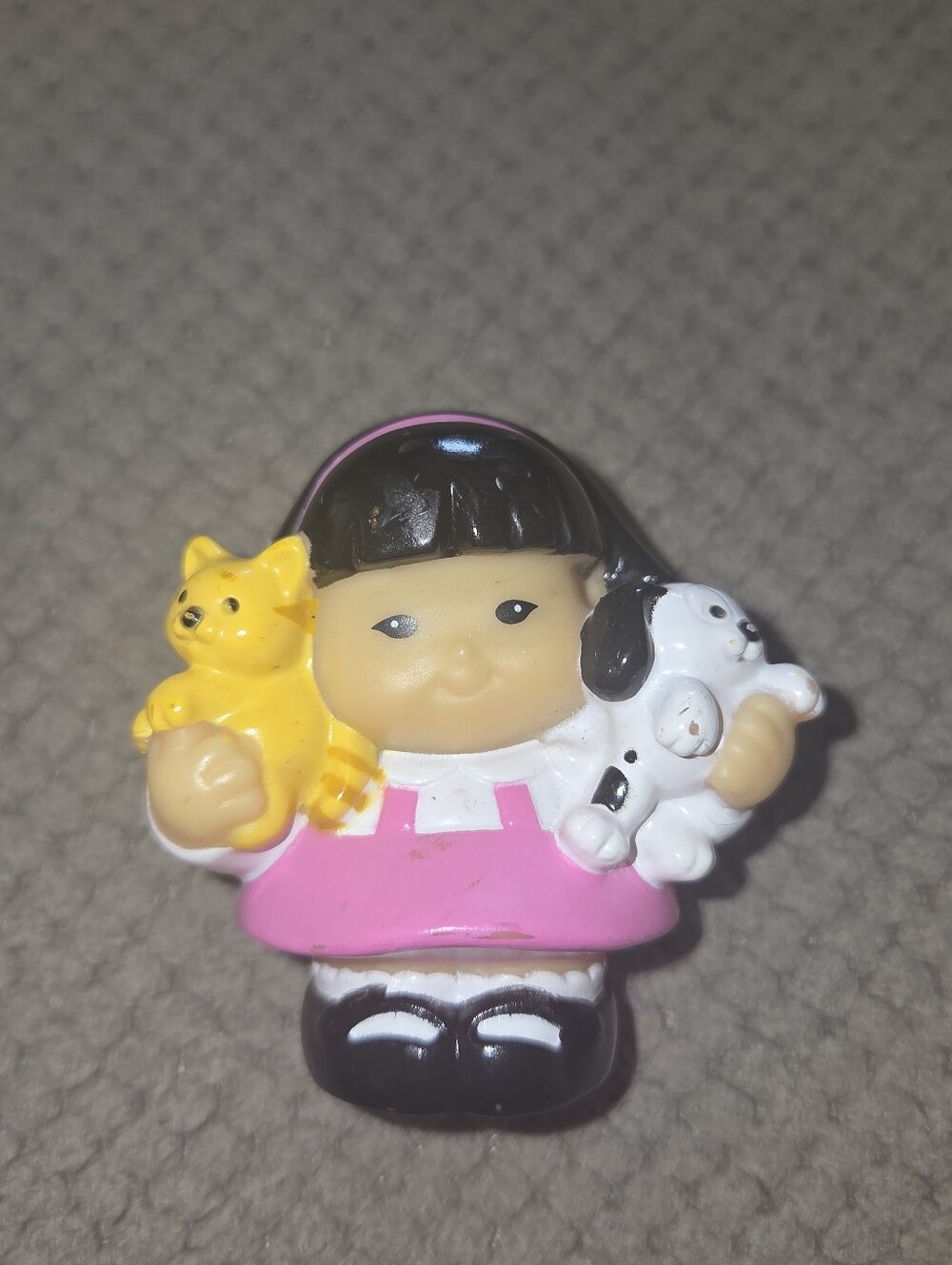 Fisher Price Little People SONYA LEE Holding PUPPY KITTEN PET Pets Cat